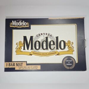 Modelo Especial anti-slip durable Bar Mat 
18”x12”